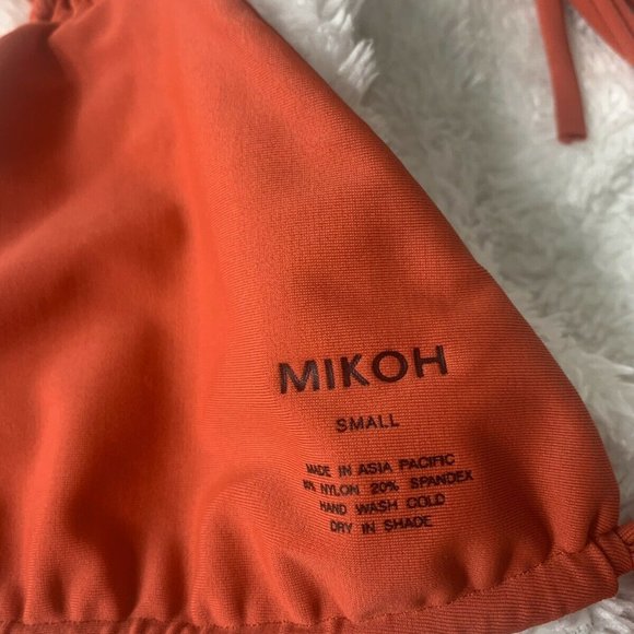 MIKOH Waipahu Triangle Multi String Bikini Swim Top Red Small NWOT - Picture 8 of 12